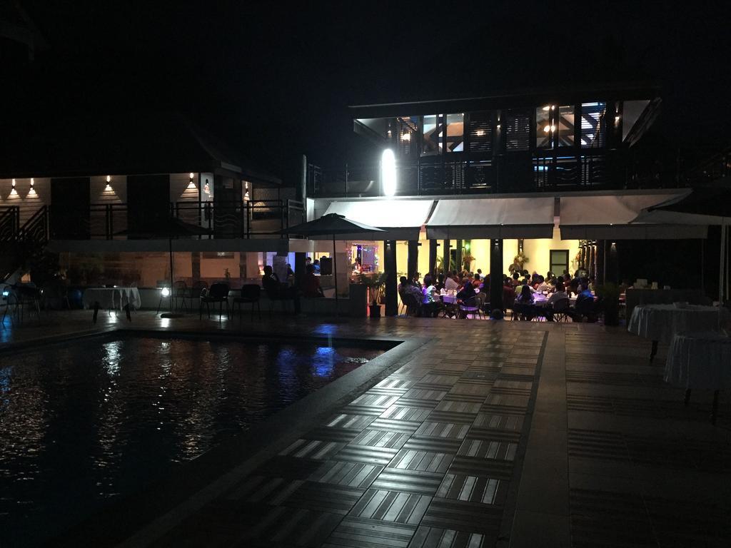 Crows Nest Resort Korotogo Екстериор снимка